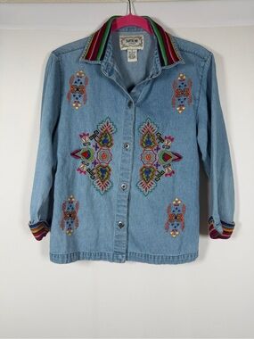 Vintage Tantrums Light Blue Embroidered Southwestern Denim Button-Down Cowgirl